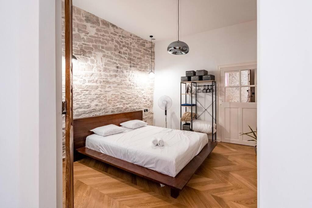 Harmonie Apartment Nimes Exterior photo